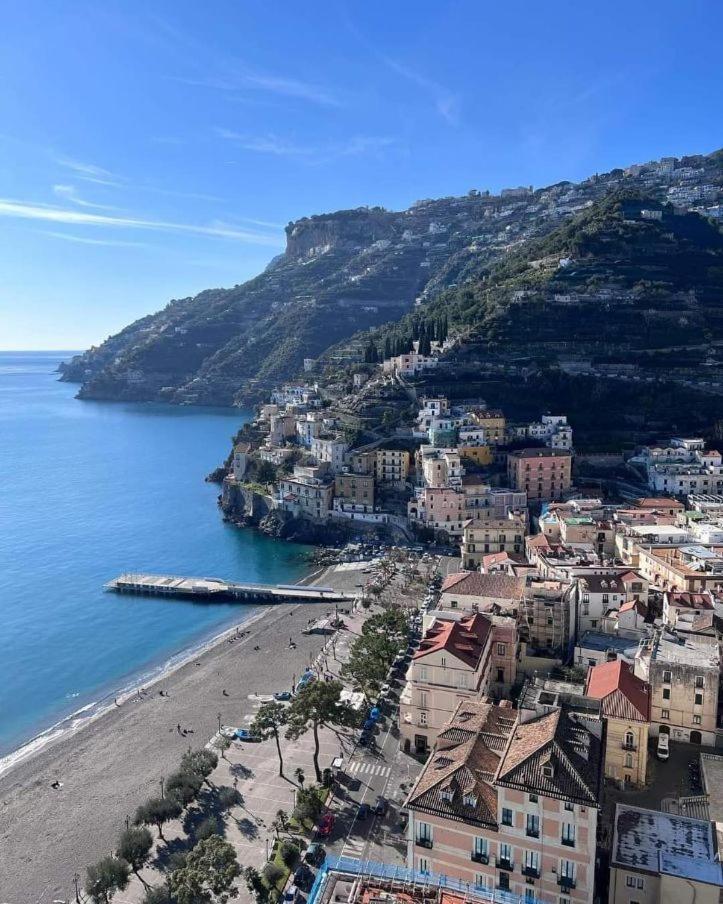 Casa Vacanze Freeholiday House Minori Exterior foto